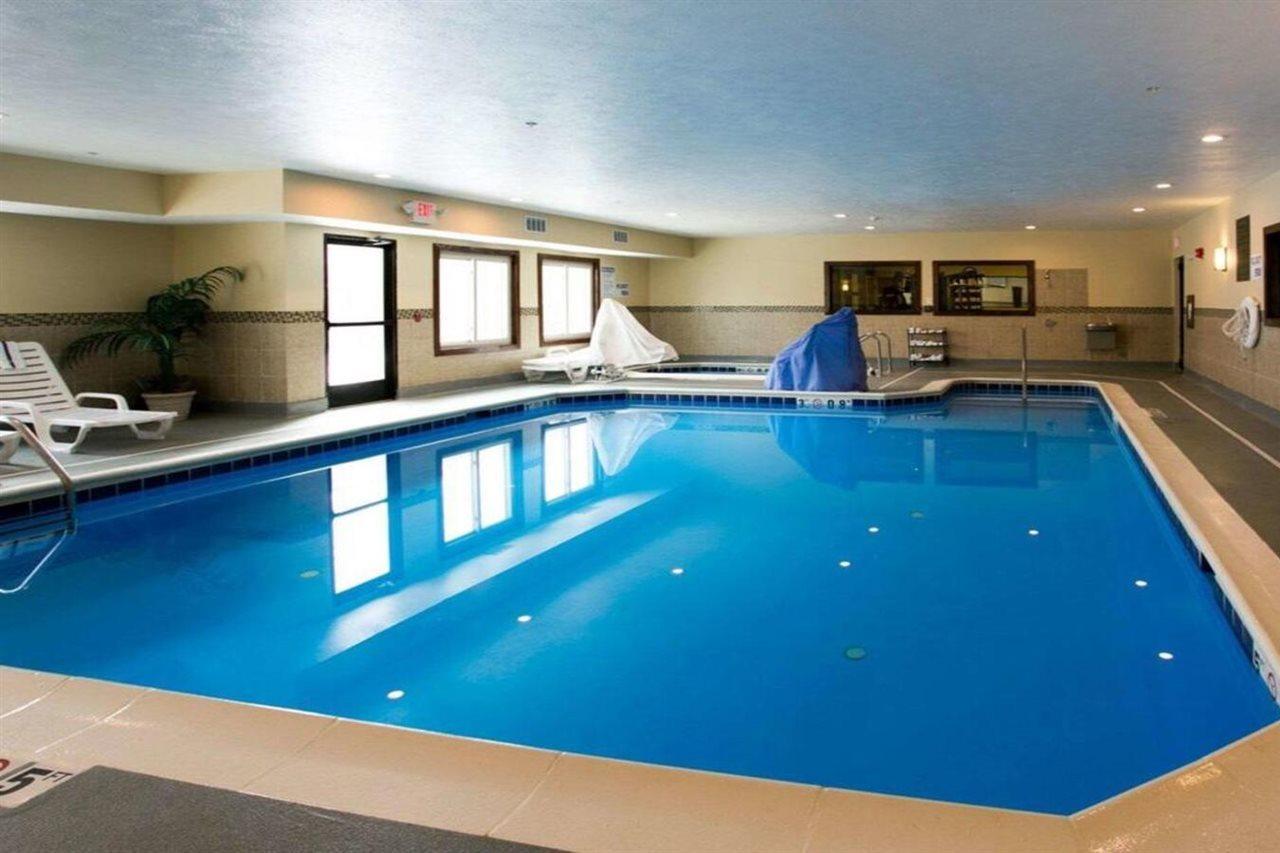 Comfort Suites Benton Harbor - St Joseph Εξωτερικό φωτογραφία