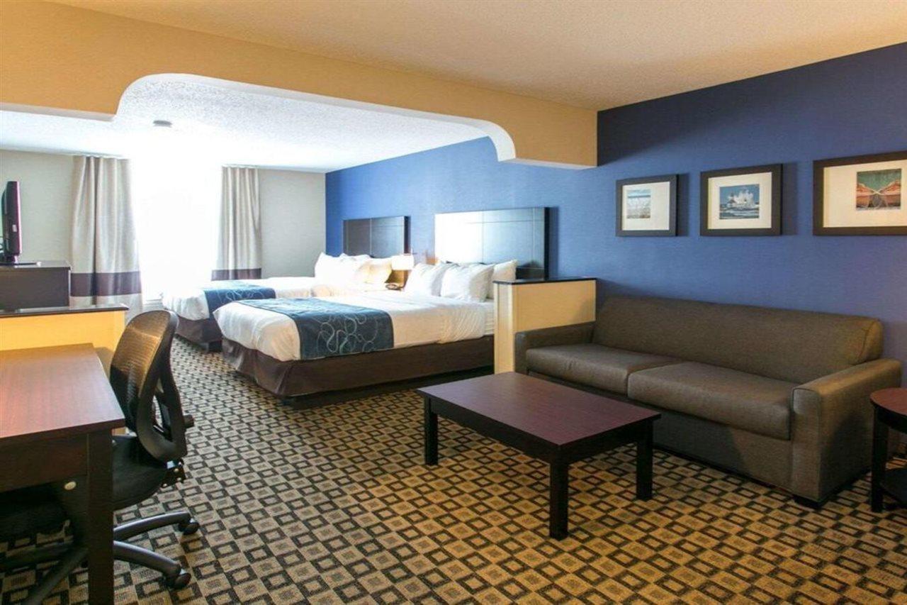Comfort Suites Benton Harbor - St Joseph Εξωτερικό φωτογραφία