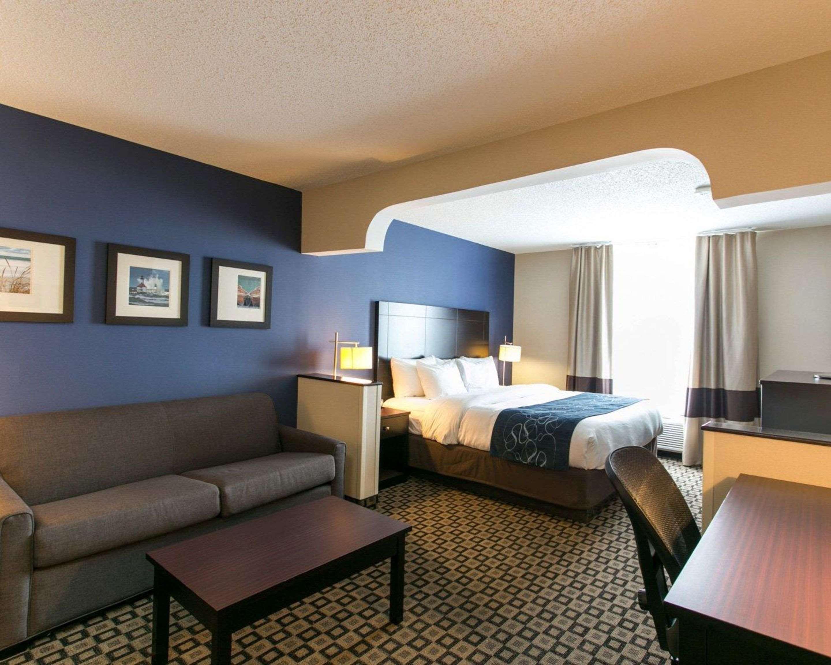 Comfort Suites Benton Harbor - St Joseph Εξωτερικό φωτογραφία