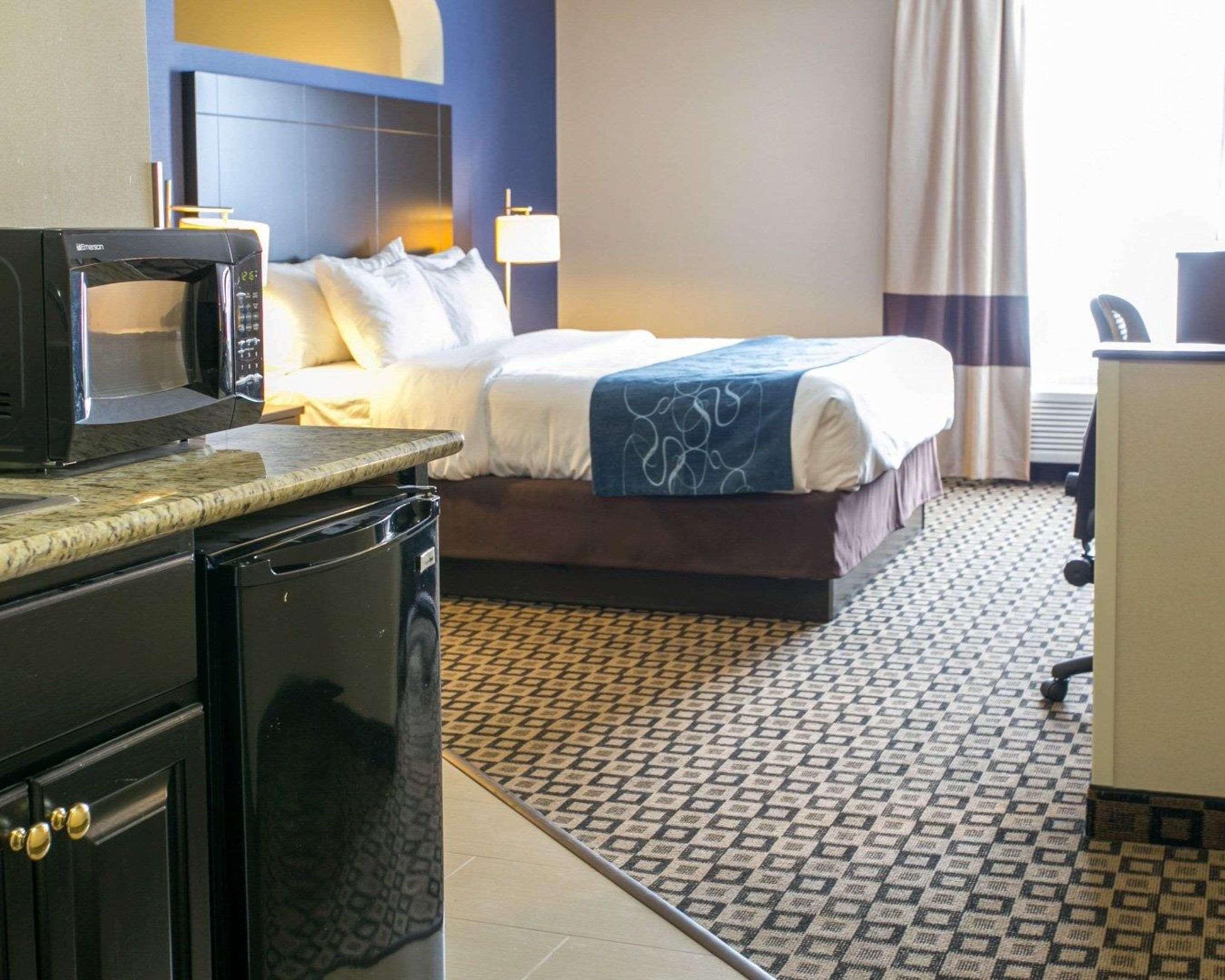 Comfort Suites Benton Harbor - St Joseph Εξωτερικό φωτογραφία