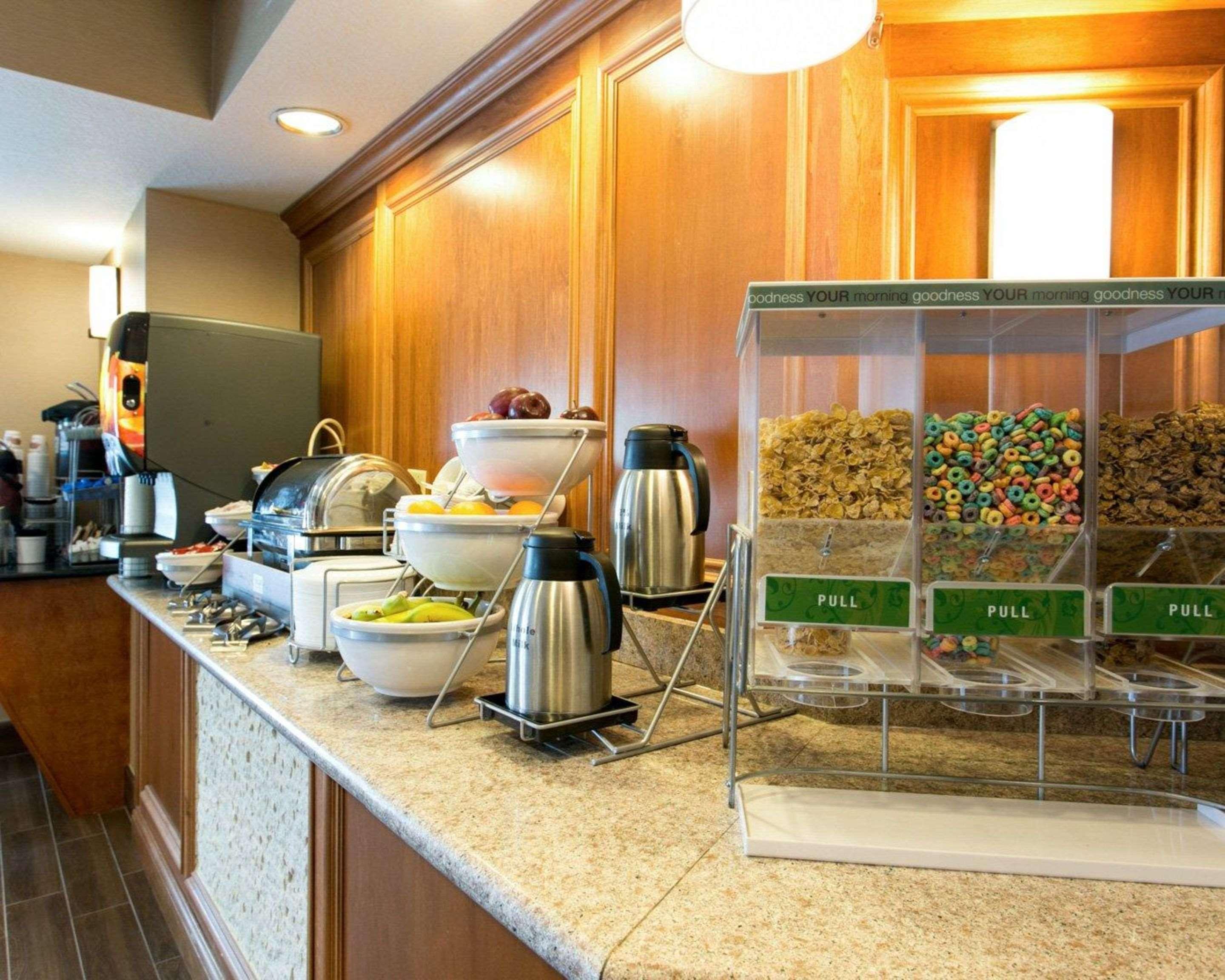 Comfort Suites Benton Harbor - St Joseph Εξωτερικό φωτογραφία